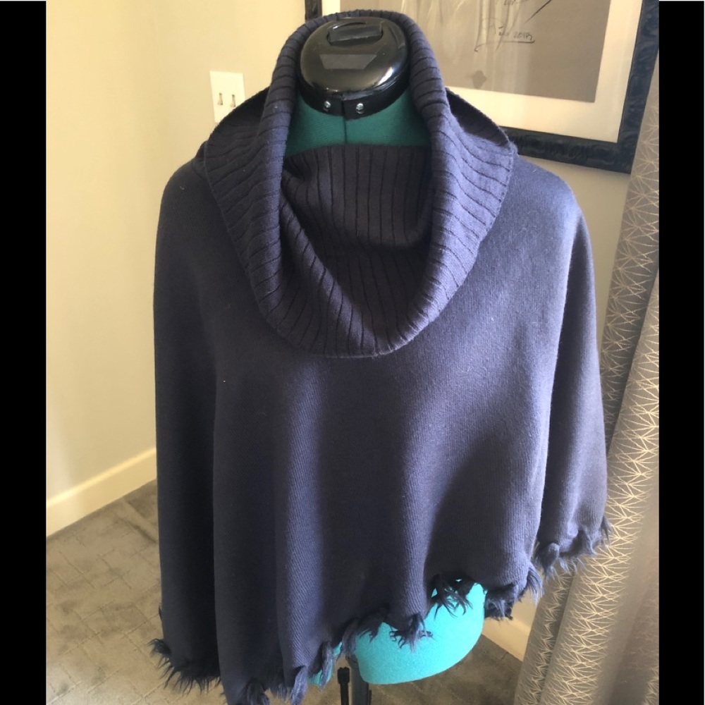 ALFANI navy blue poncho with cute trim